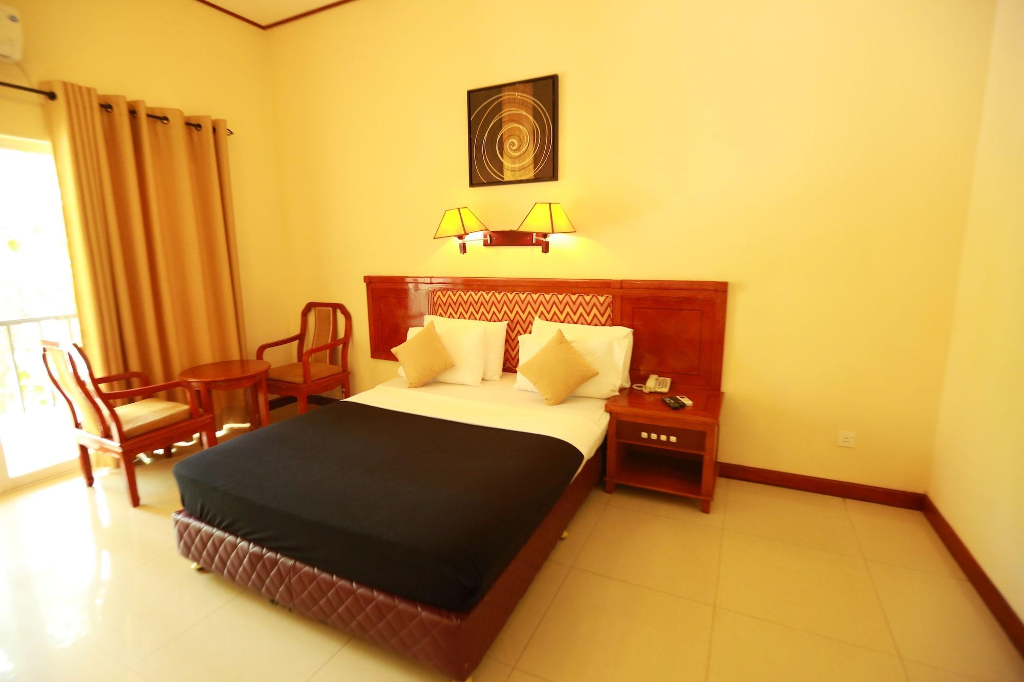 Heritage Hotel Anuradhapura Exterior photo