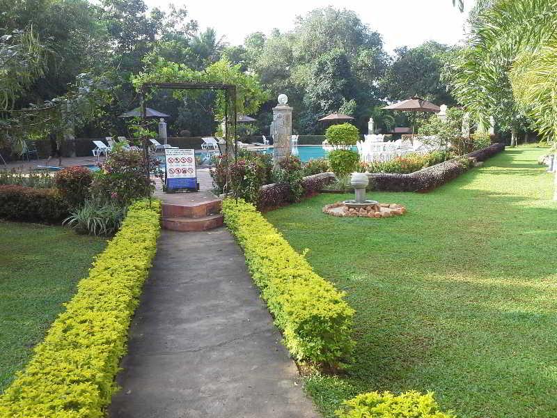Heritage Hotel Anuradhapura Exterior photo