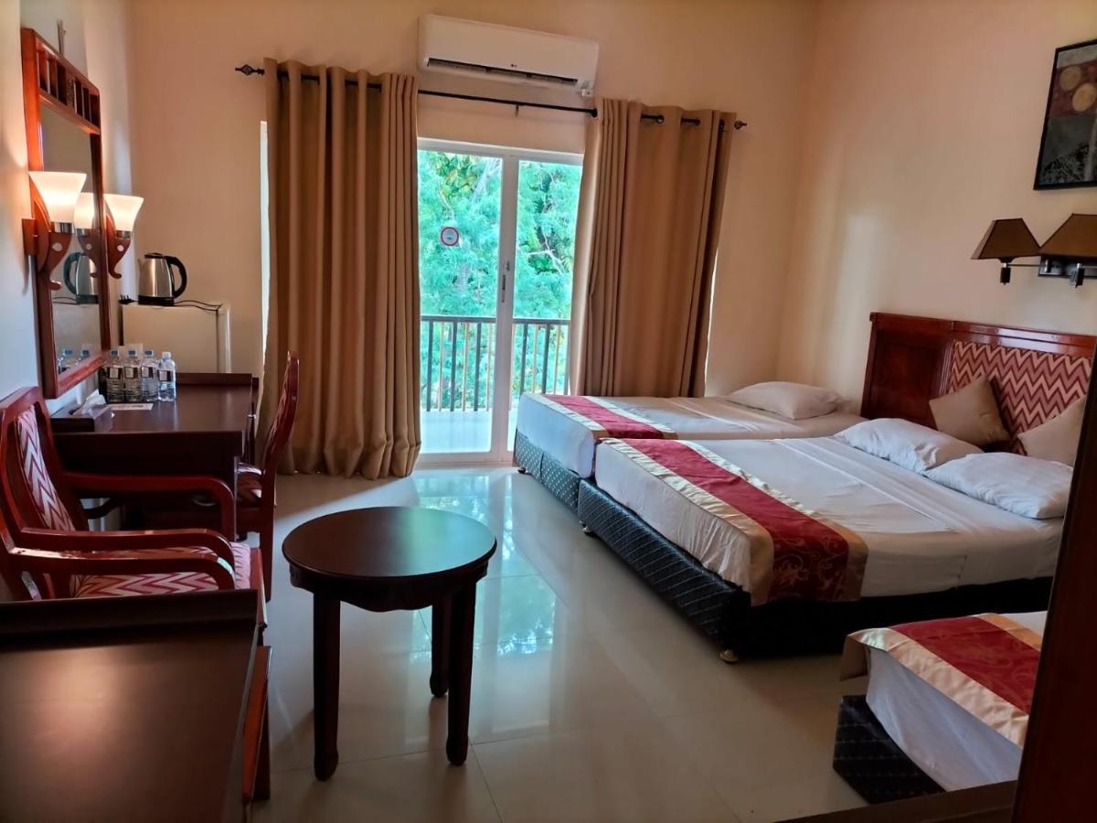 Heritage Hotel Anuradhapura Exterior photo
